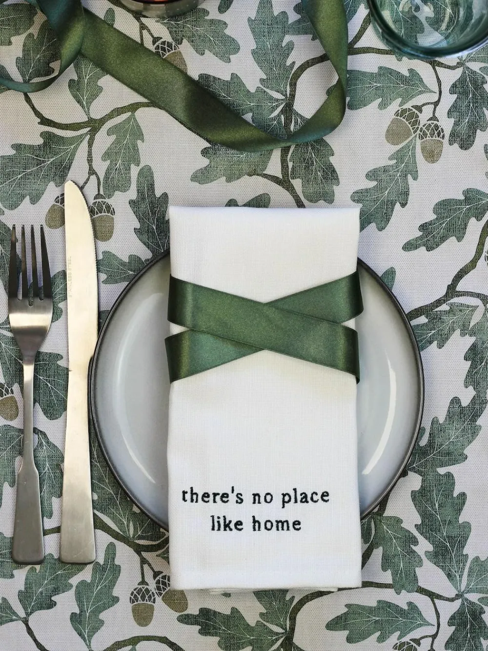 Avalon Home Set of 4 White Literary Collection Napkins 100% Cotton Gift Box^ Branded Kitchenware|Table Linen, Placemats & Coasters
