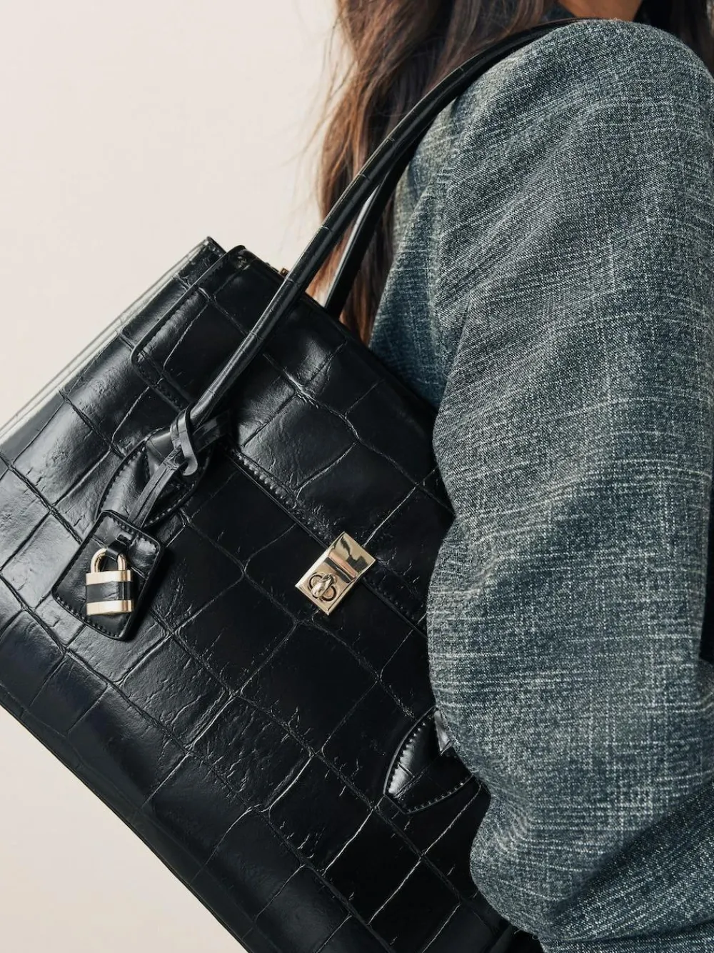 Hot Next Croc Effect Shoulder Bag Black