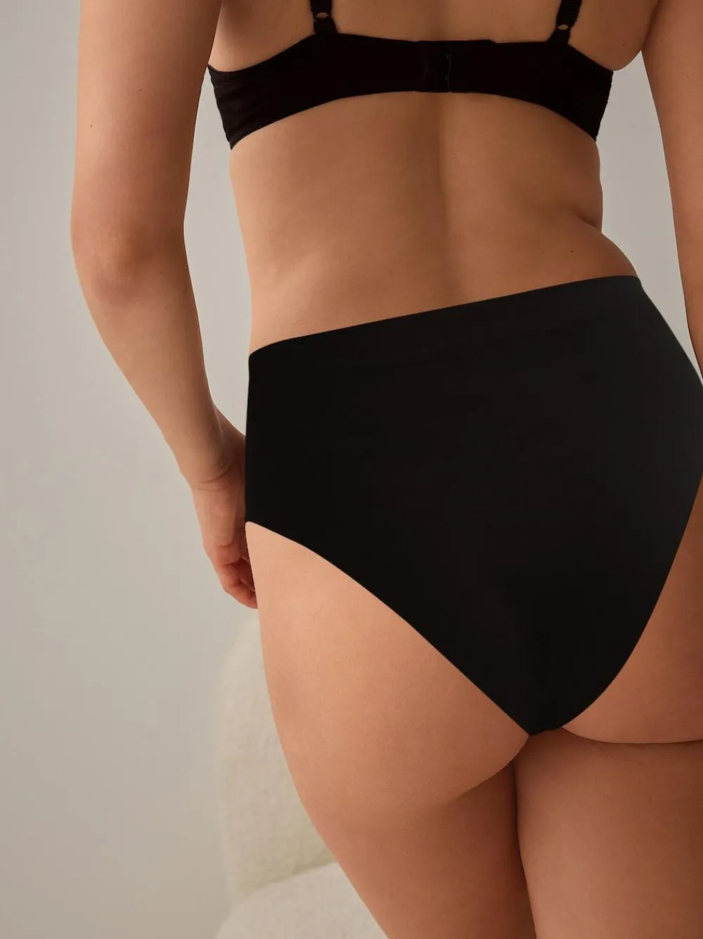 Next High Rise High Leg No VPL Tummy Control Shaping Knickers^Women Shapewear