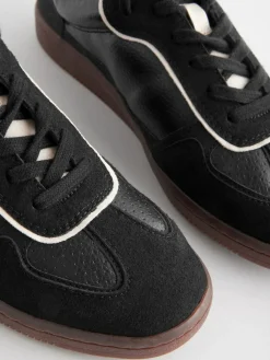Next Black Lace-Up Trainers^Women Wide Fit & Extra Wide Fit|Sneakers