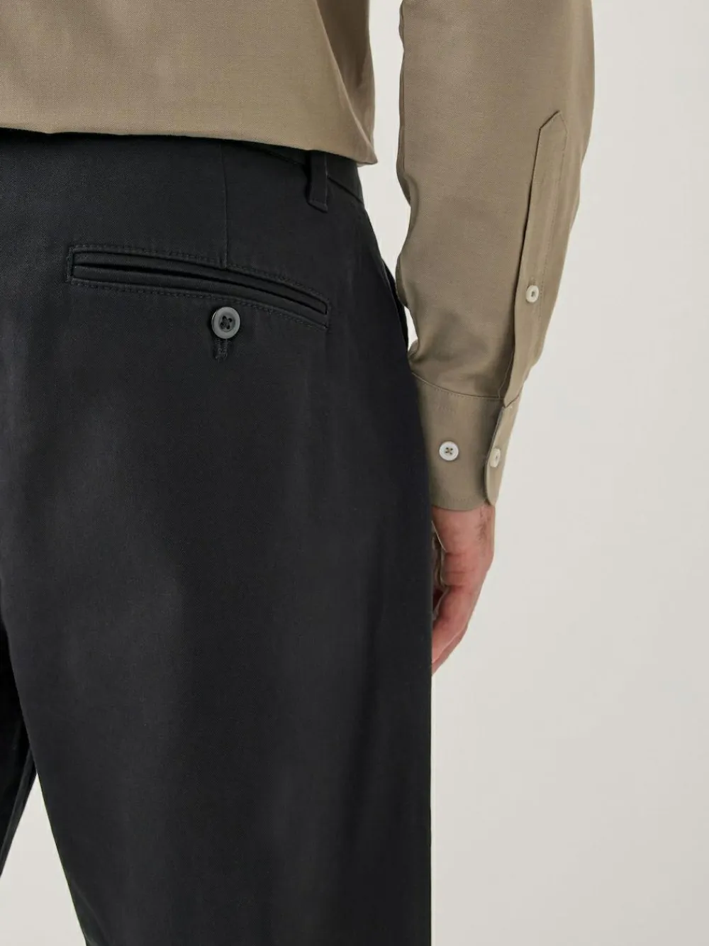Sale Next Regular Tapered Fit Single Pleated Stretch Chinos Trousers Black