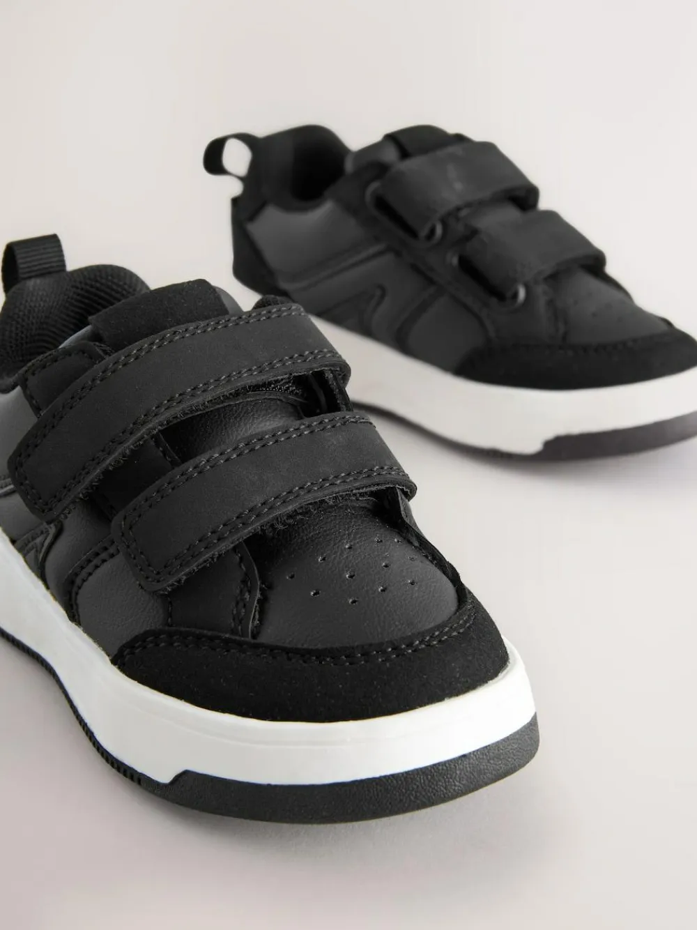 Next Standard Fit (F) Touch Fastening Two Strap Trainers^BOY Sneakers|Sneakers