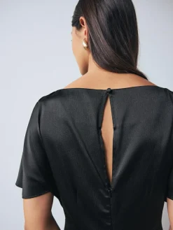 Clearance Next Textured Satin Short Sleeve Twist Front Midi Dress Black