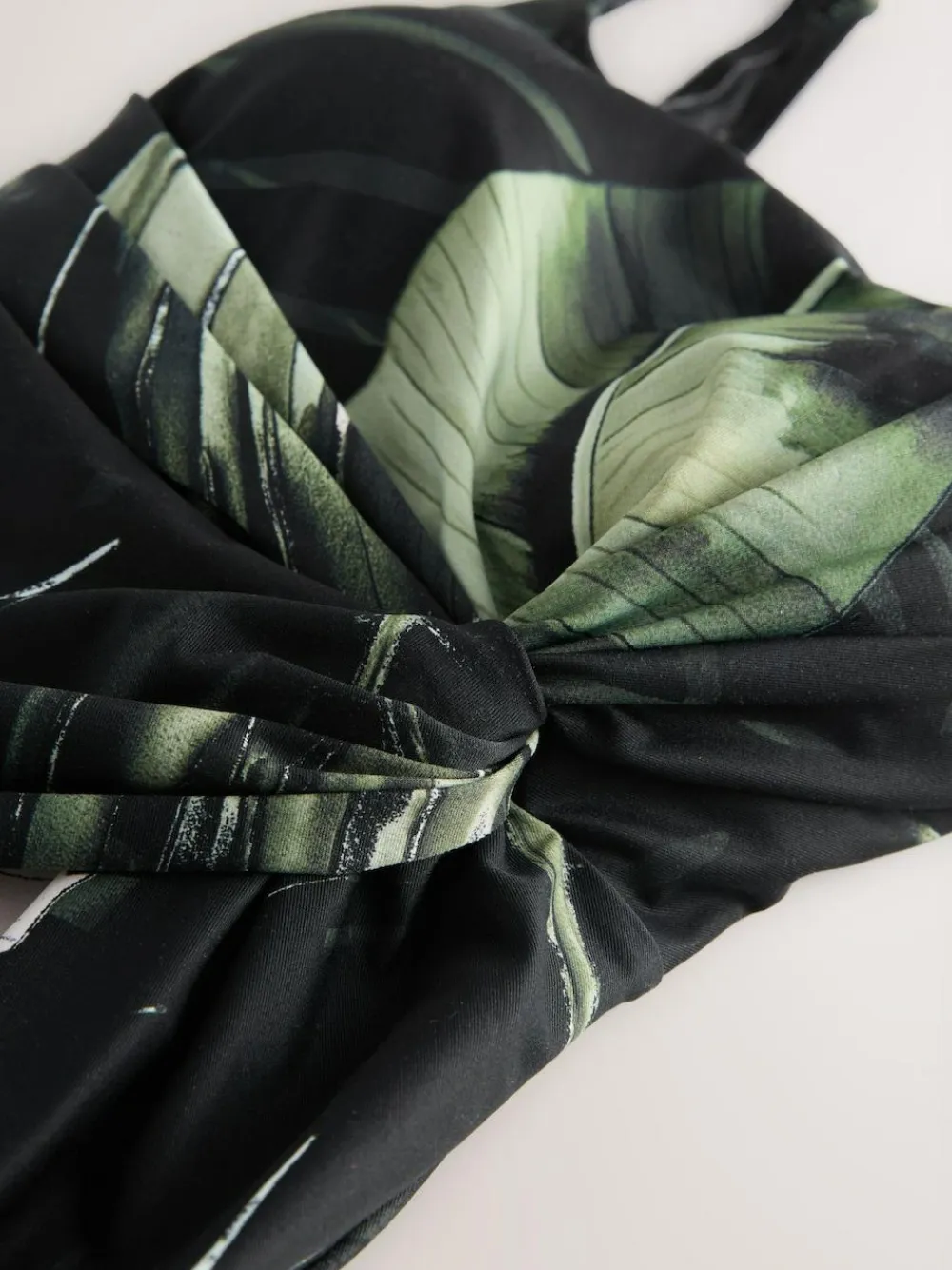 Sale Next Twist Scoop Tummy Control Swimsuit Black/Green Leaf