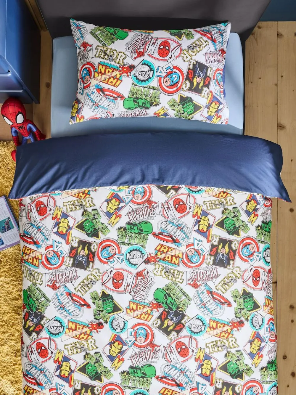 Hot Next Blue Marvel Duvet Cover and Pillowcase Set