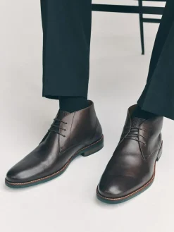 Outlet Next Brown Contrast Sole Leather Chukka Boots