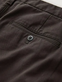Outlet Next Relaxed Tapered Fit Twin Pleated Stretch Chinos Trousers Brown