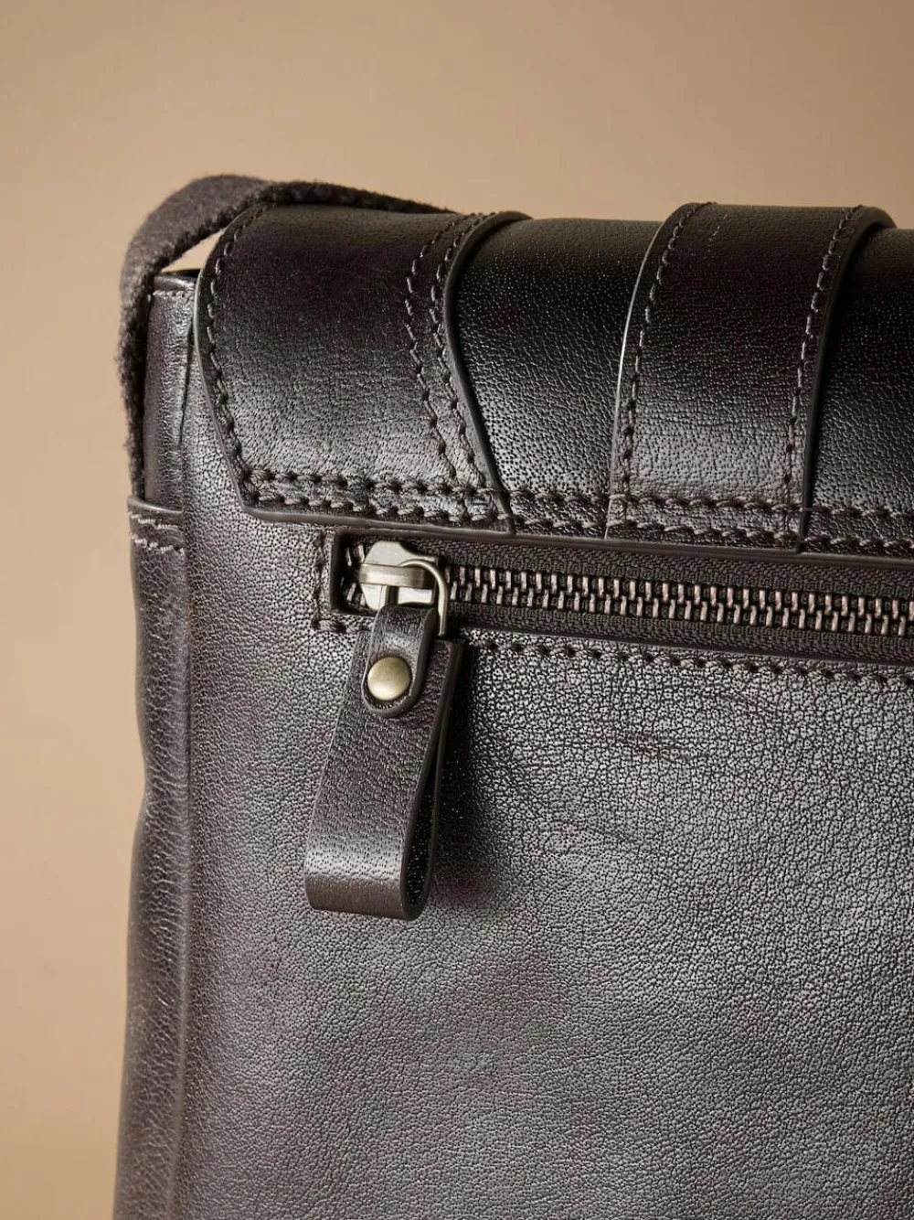 Next Brown Signature Messenger^ Bags