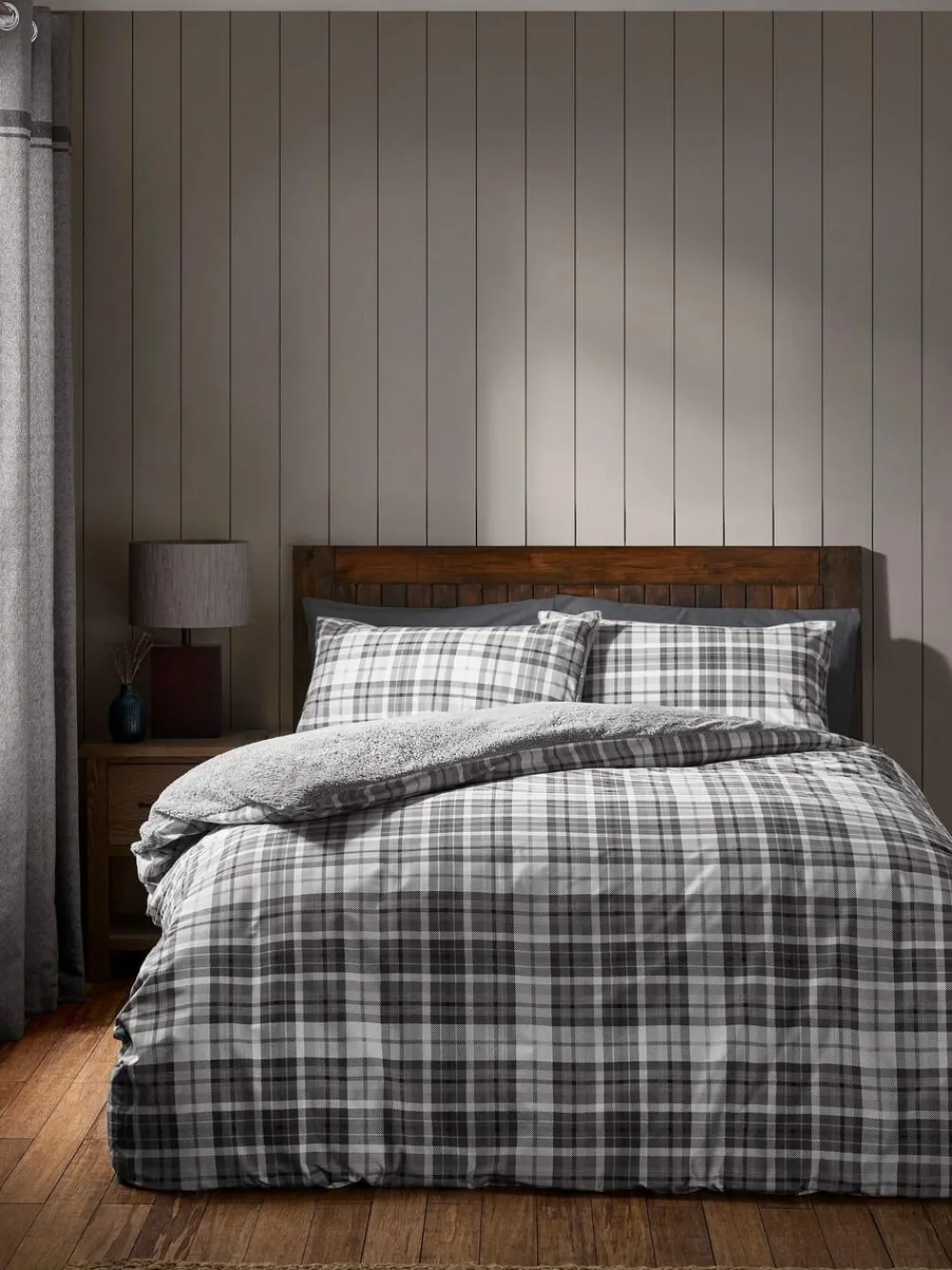 Catherine Lansfield Cosy Sherpa Check Duvet Cover Set^ Branded Bedlinen