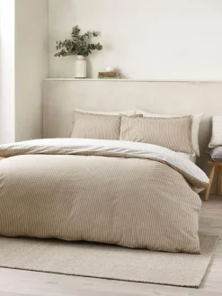 Catherine Lansfield Oxford Pinstripe Reversible Duvet Cover Set^ Branded Bedlinen