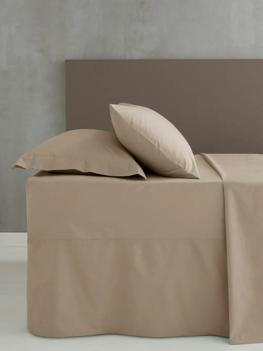 New Catherine Lansfield Set of 2 Natural Easy Iron Percale Pillowcases