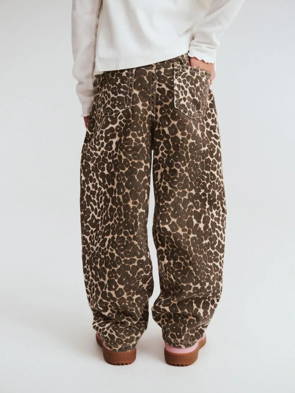 Sale Cotton On Unisex Barrel Leg Denim Jeans Animal