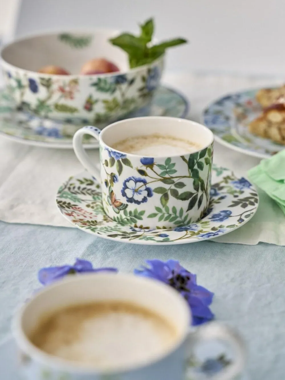 Designer's Guild Designers Guild Porcelaine De Chine Tea Cups and Saucers Set Of 4^ Mugs & Cups|Branded Kitchenware