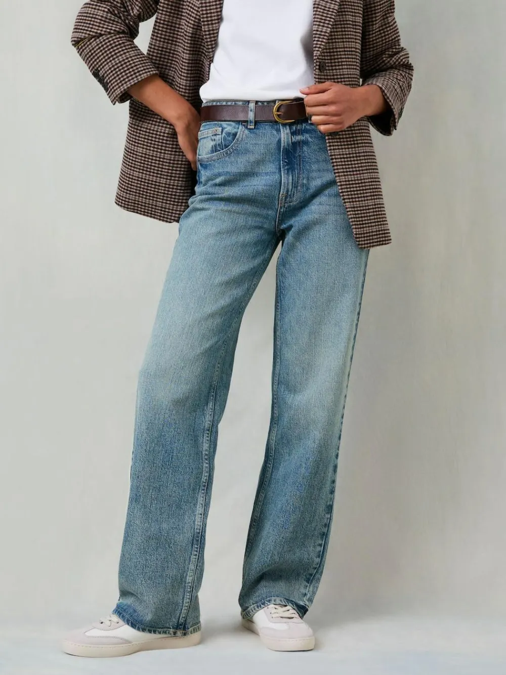 Fat Face FatFace Filby Relaxed Straight Jeans Bleach Wash Denim