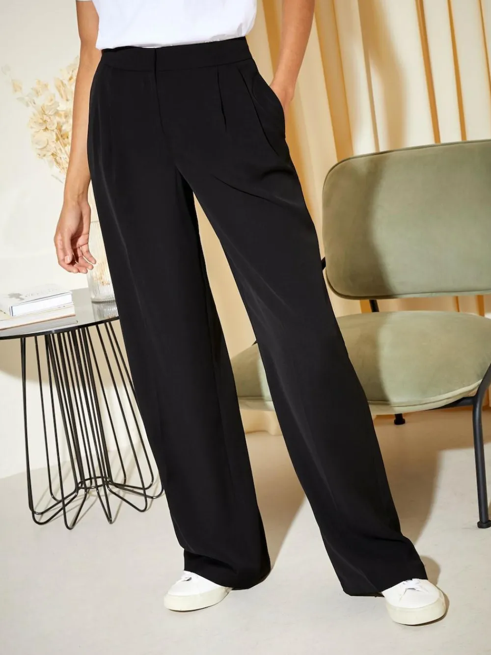 Hot Friends Like These Black Tall Premium Elastic Back Tailored Wide Leg Trousers