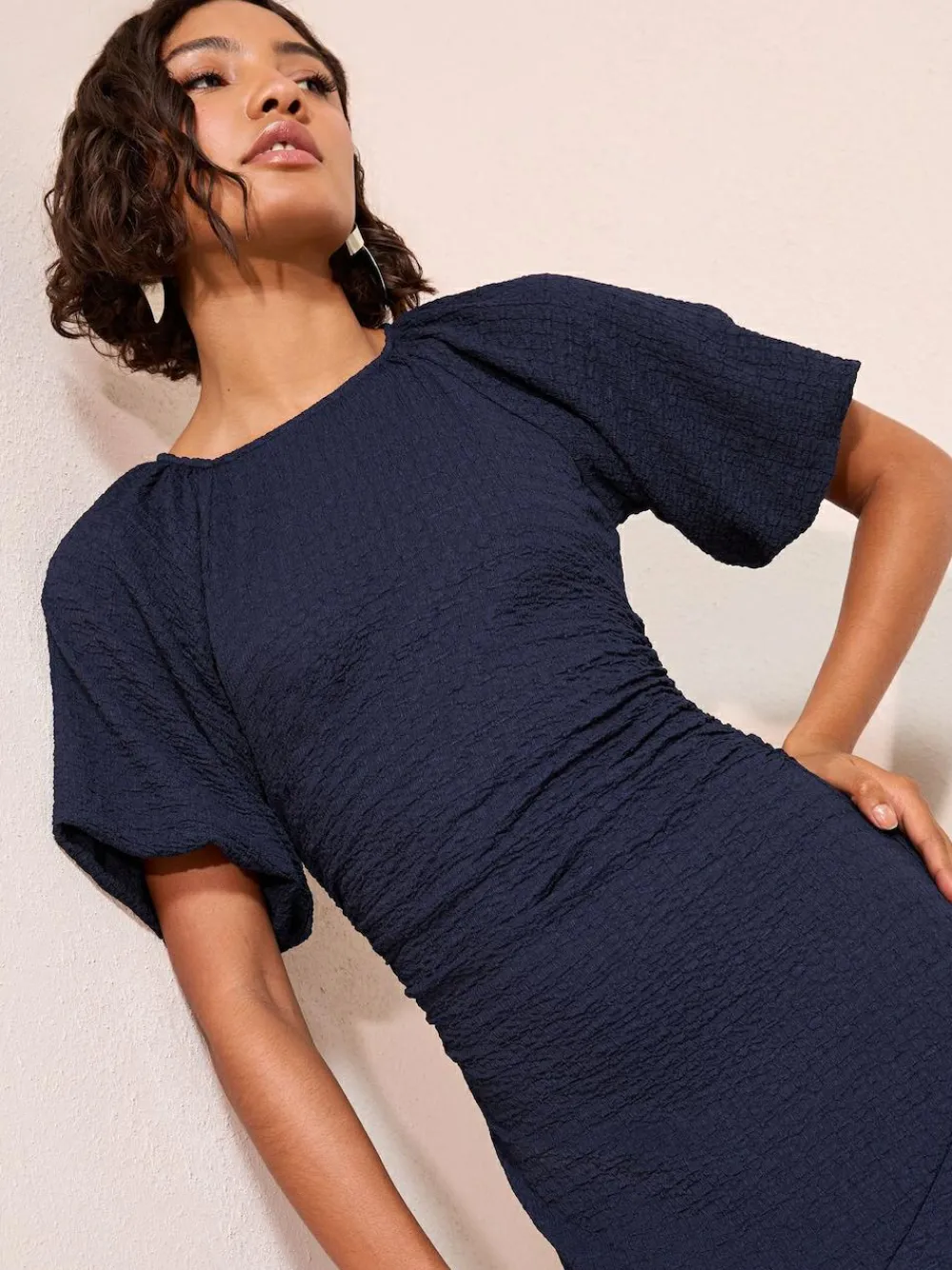 Friends Like These Textured Balloon Sleeve Midi Dress^Women Occasionwear|Occasion Dresses