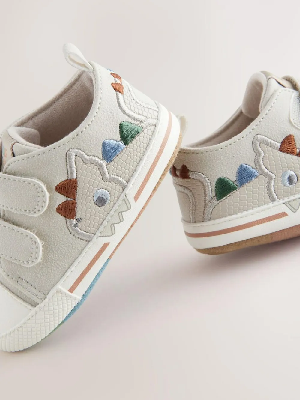 Outlet Next Grey Dino Touch Fastening Baby Trainers (0-2mths)
