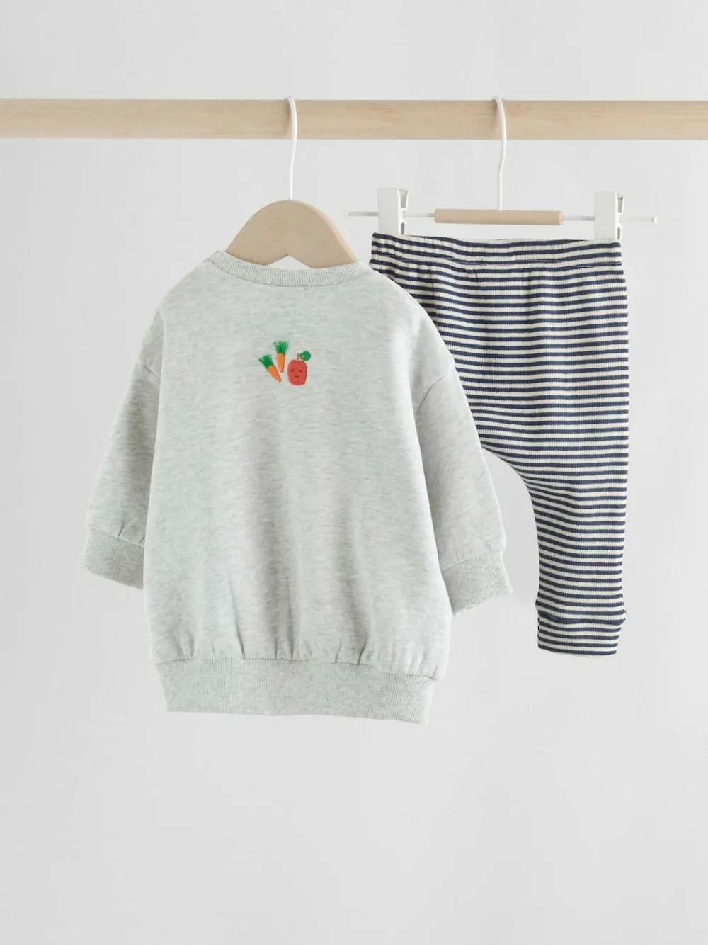 New Next Baby Sweatshirt and Leggings Set (0mths-3yrs) Grey Farm Character