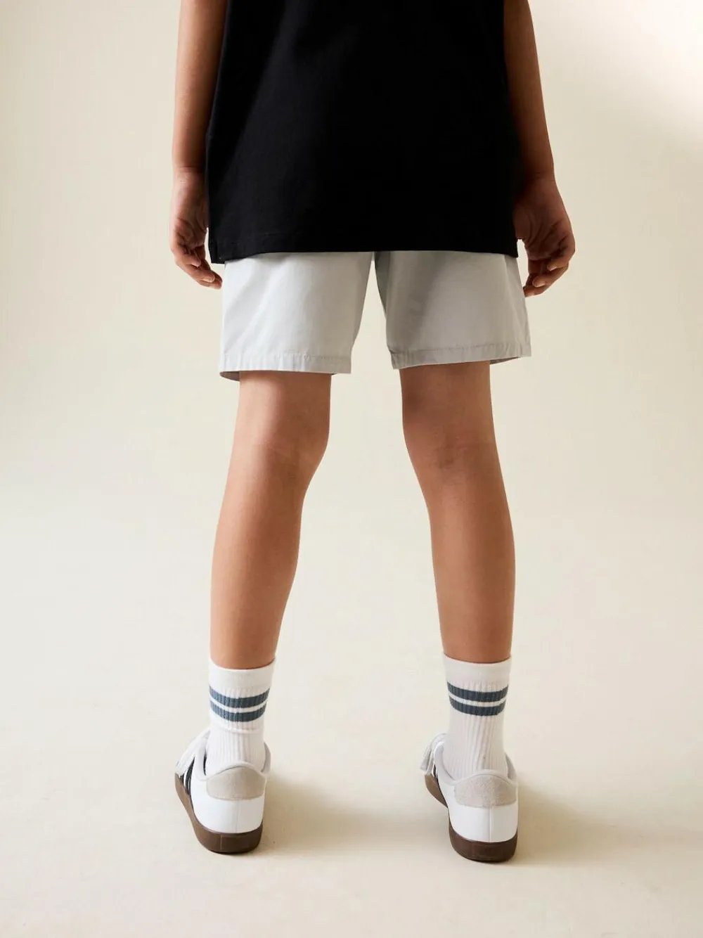 Outlet Next Grey Regular Fit Shorts (3-16yrs)
