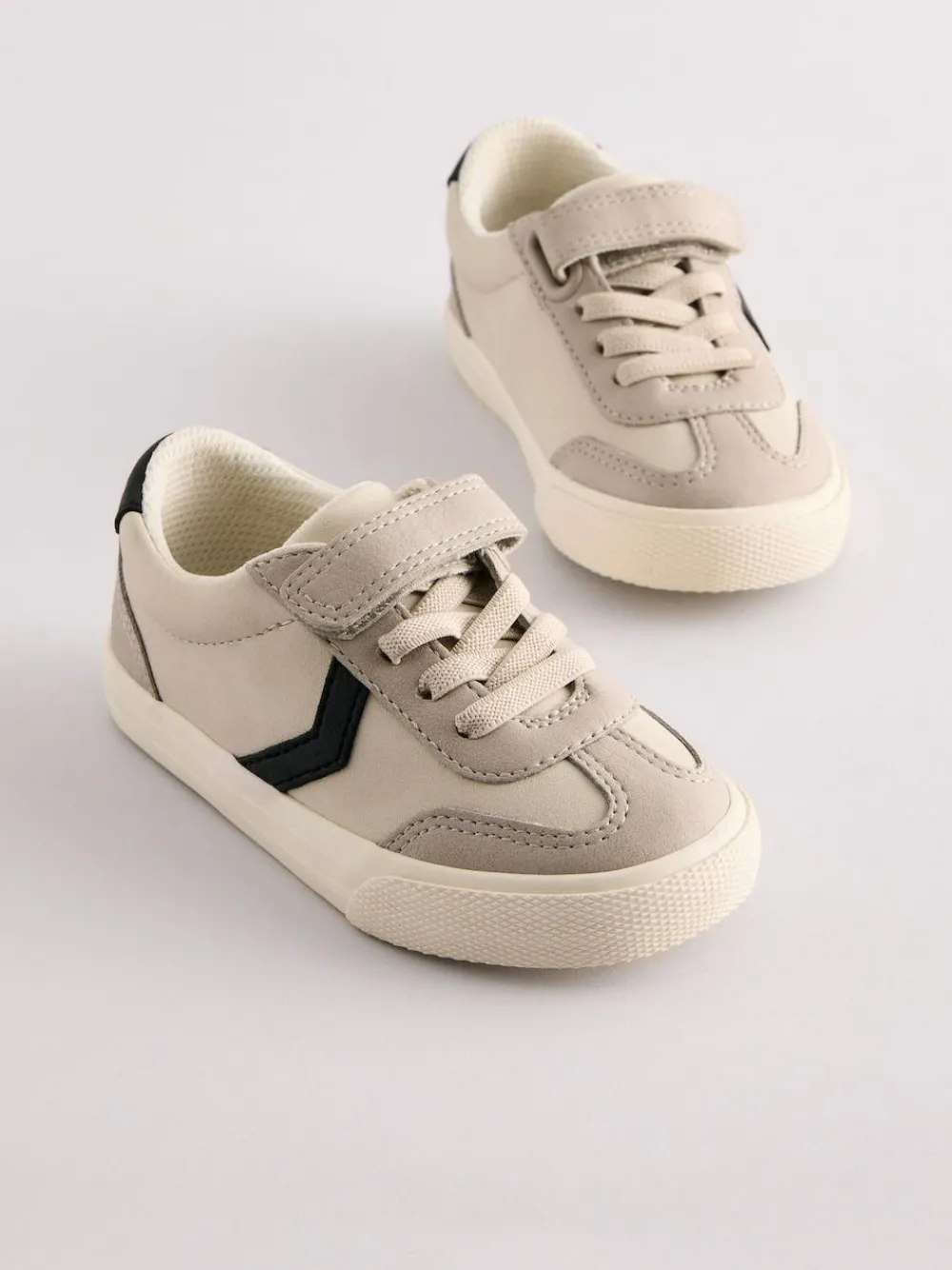 Next Grey Standard Fit (F) Touch Fastening Elastic Lace Trainers^BOY Sneakers|Sneakers
