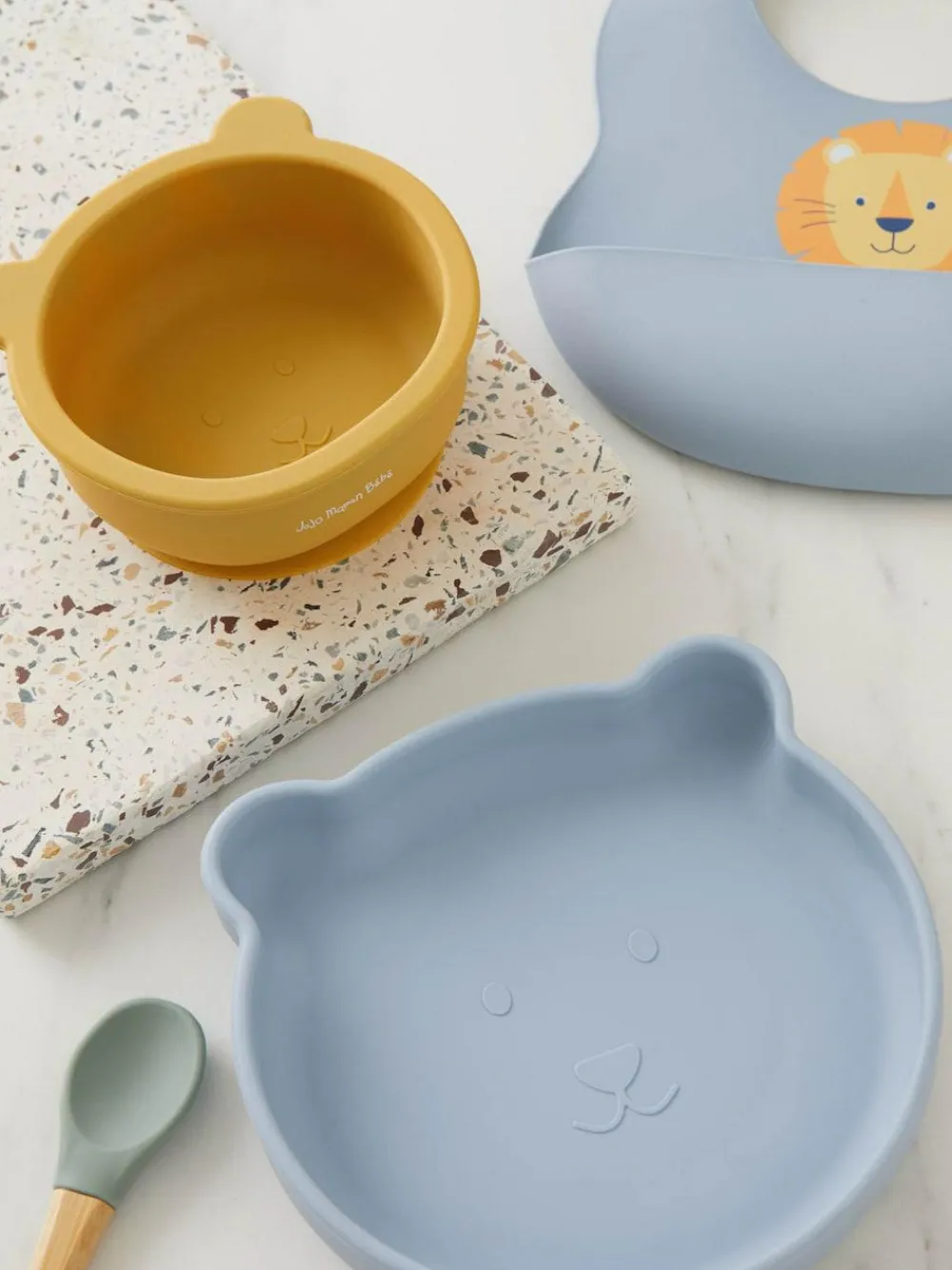 Jojo Maman Bébé Yellow Safari 2-Pack Silicone Bib Set