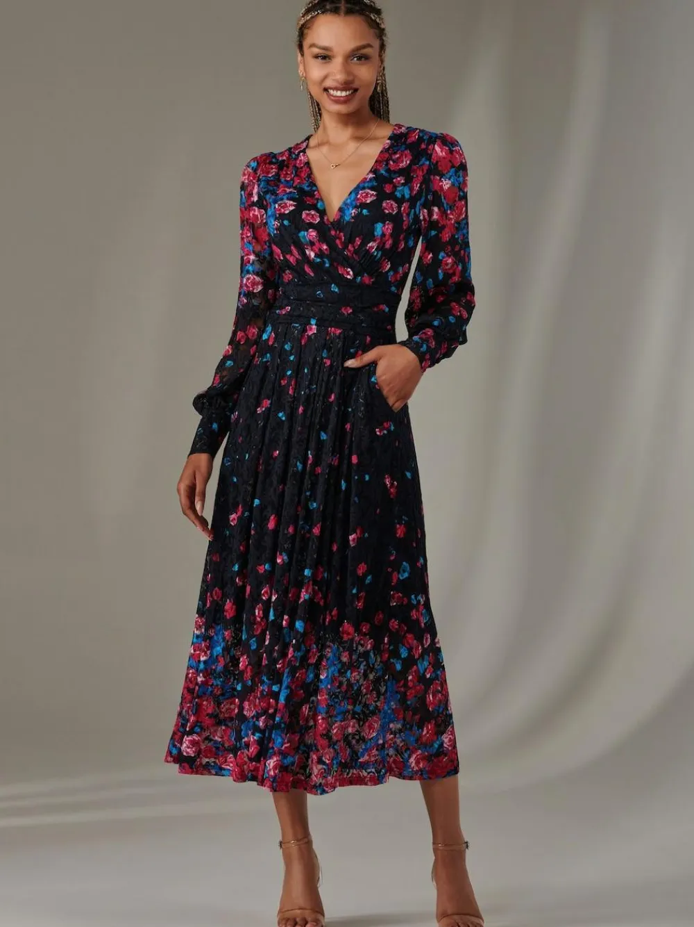 Outlet Jolie Moi Dalia Symmetrical Print Lace Maxi Dress Pink