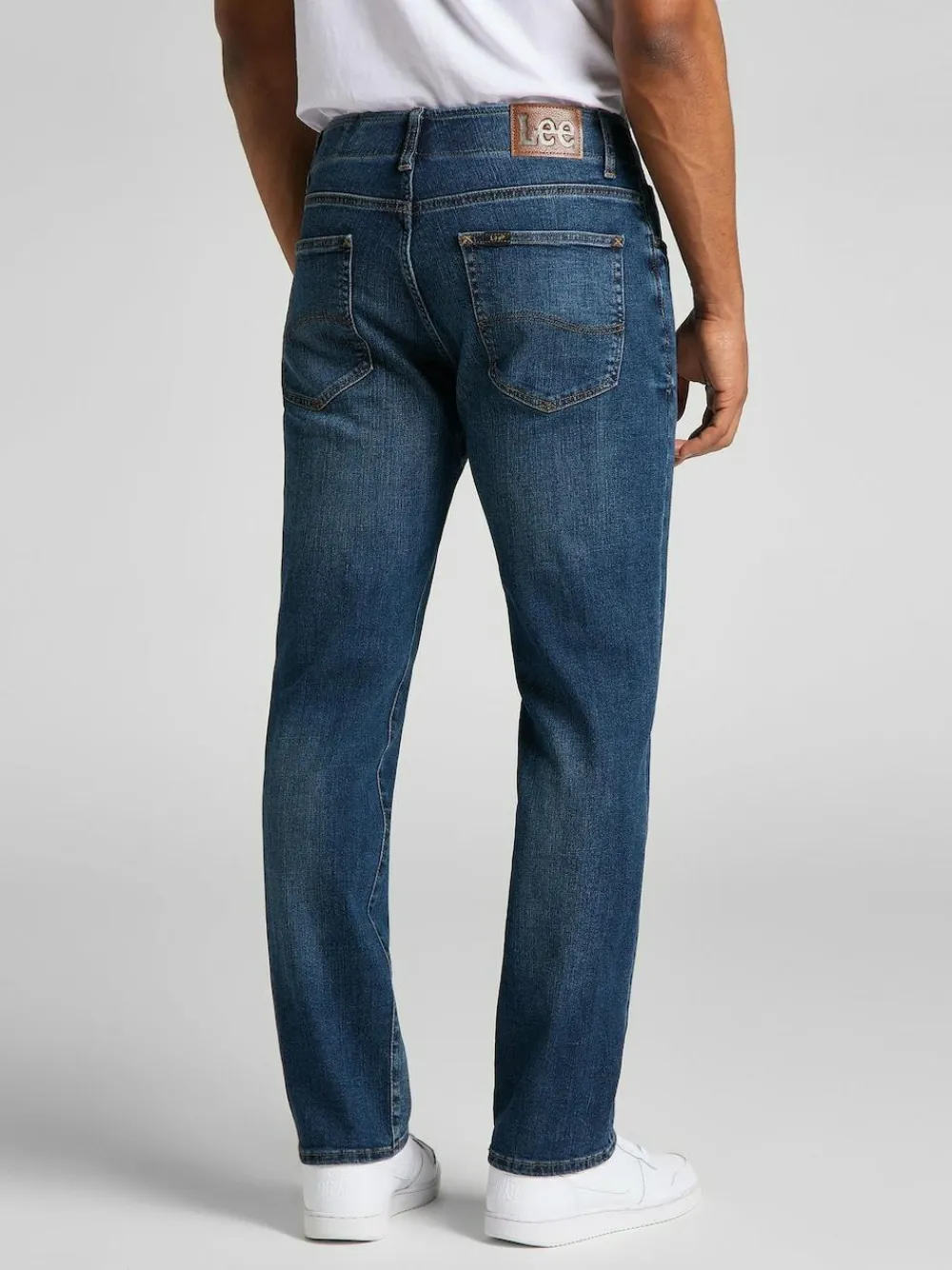 Lee Straight Fit Extreme Motion Jeans^ Jeans|Jeans