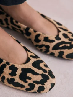 Discount Next Leopard Print Standard/Wide Fit Leather Round Toe Ballerinas