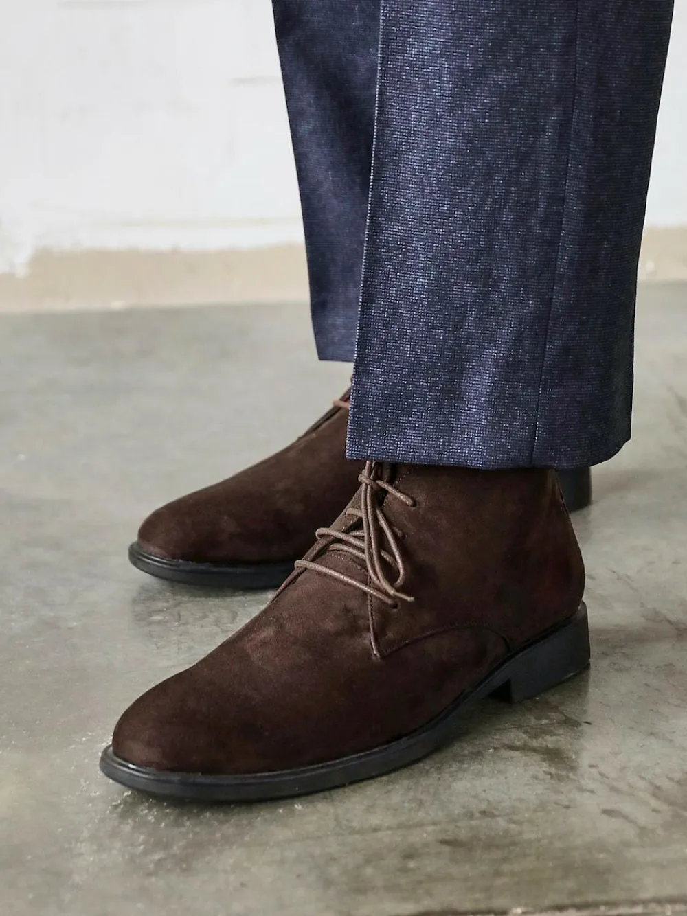 Discount Linzi Brown Ricardo Chukka Boots