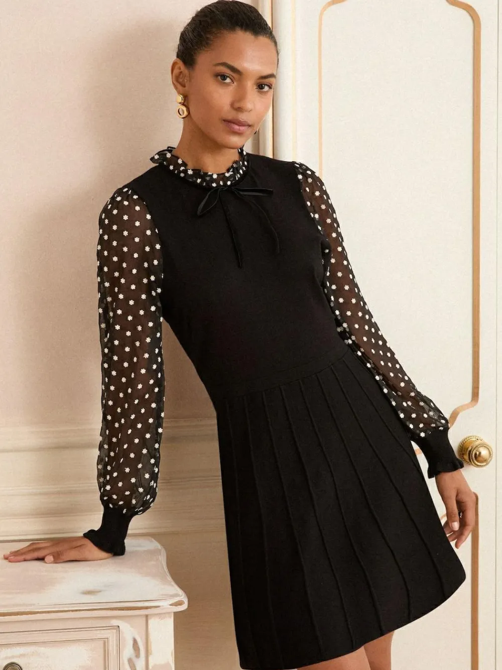 Love & Roses Frill Neck Chiffon Sleeve Knitted Mini Dress^Women Knitwear|Knitwear