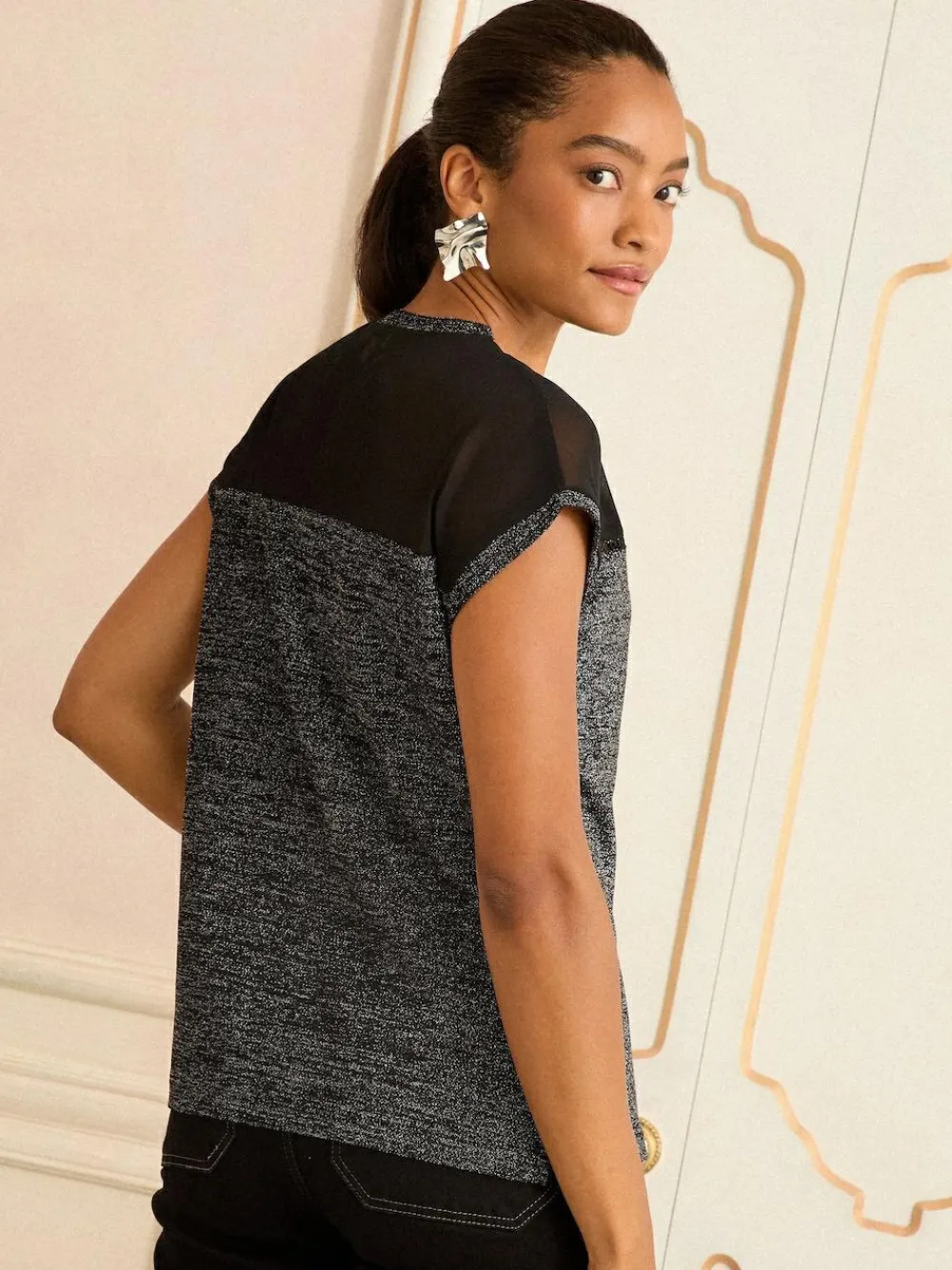 Love & Roses Black Metallic Satin Front V-Neck Short Sleeve Top