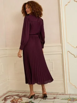 Love & Roses Cherry Red Petite Pleated Detail Midi Dress^Women Occasion Dresses|Midi Dresses