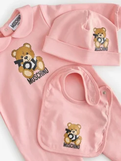 Moschino Baby Logo Sleepsuit, Hat & Bib Giftset With Giftbox^ Bibs
