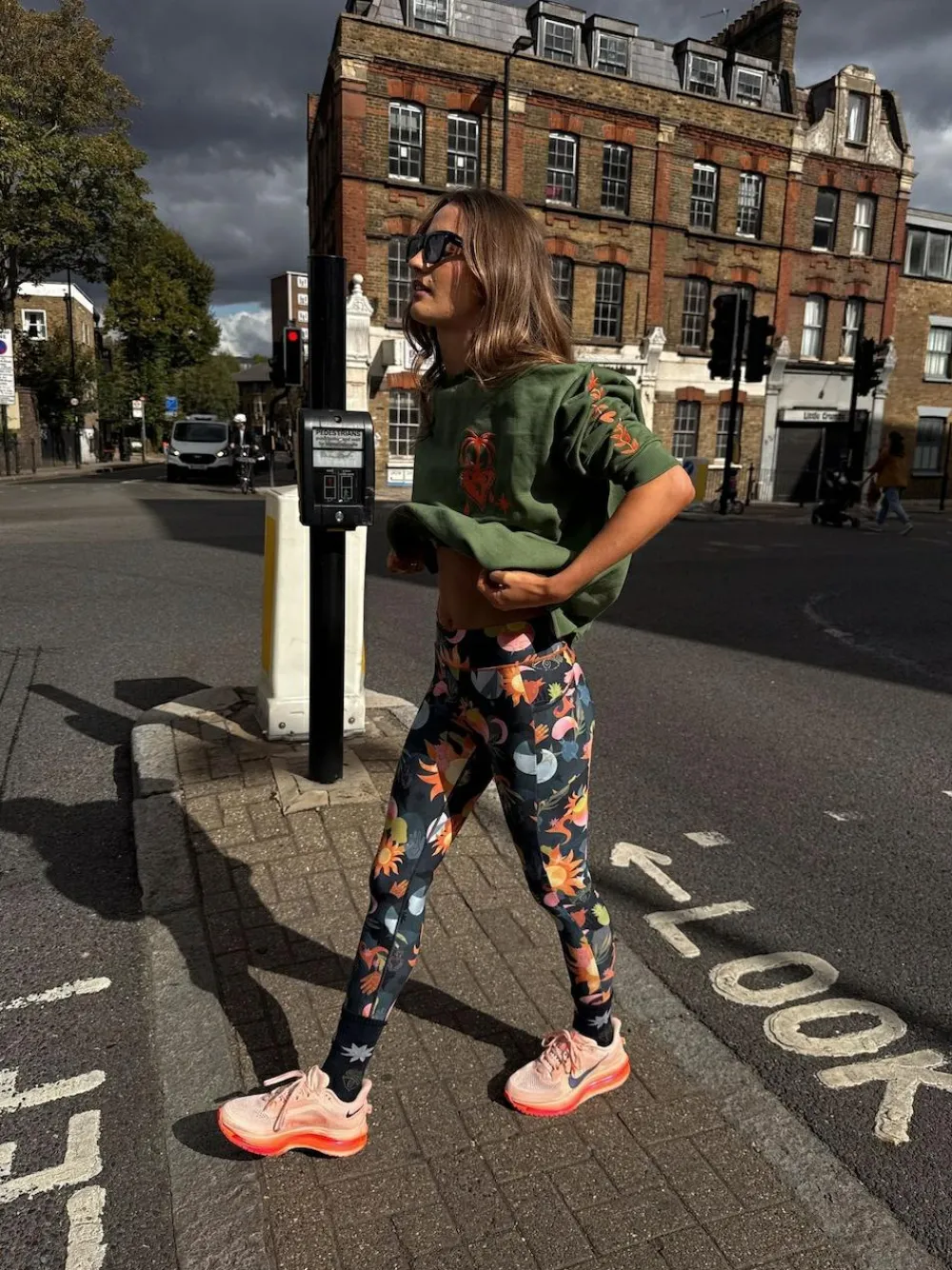 Best Never Fully Dressed Blue Sun Print Leggings