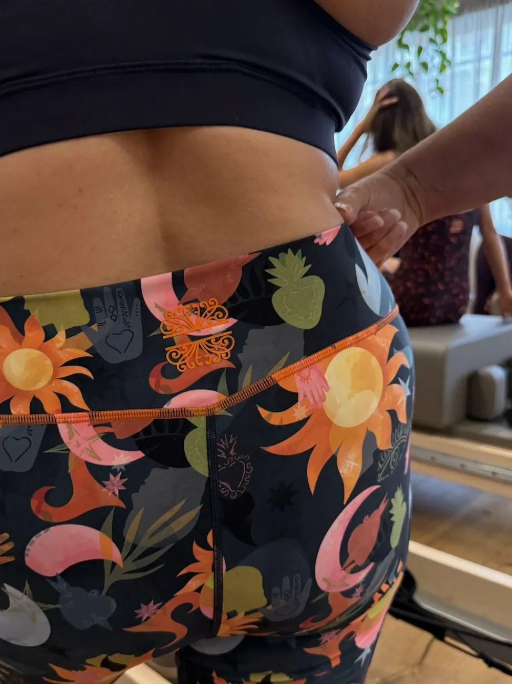 Best Never Fully Dressed Blue Sun Print Leggings