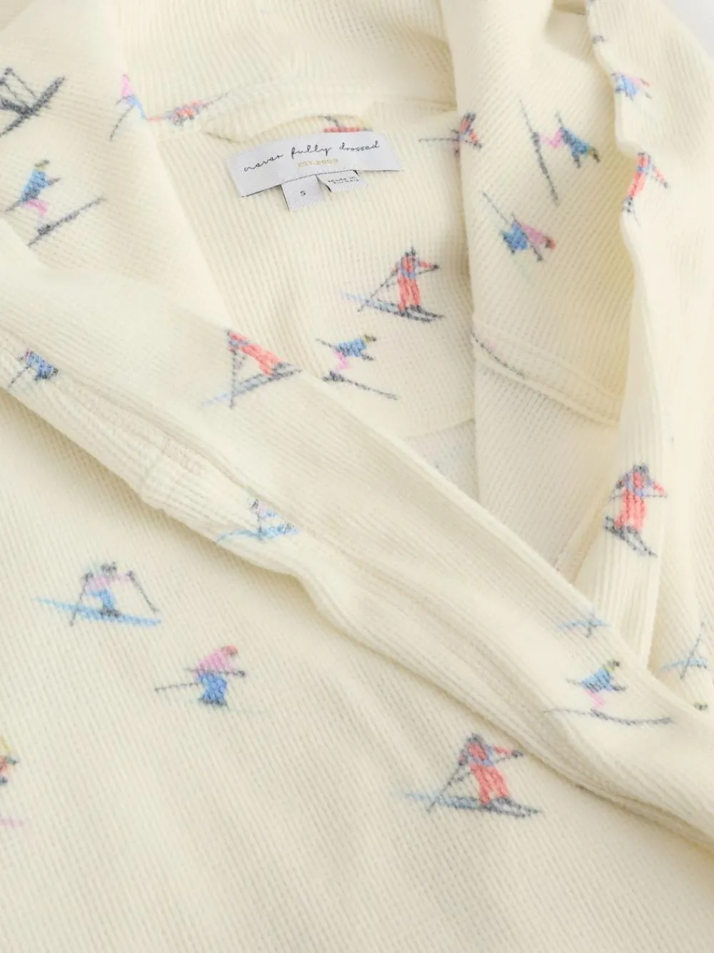 Hot Never Fully Dressed Cream Ski Print Waffle Robe