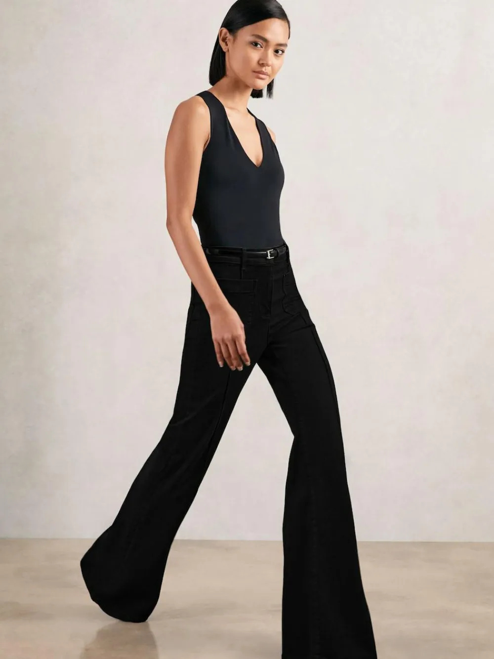 Reiss Black Sakura Petite Patch-Pocket Flared Jeans^Women Jeans|Jeans