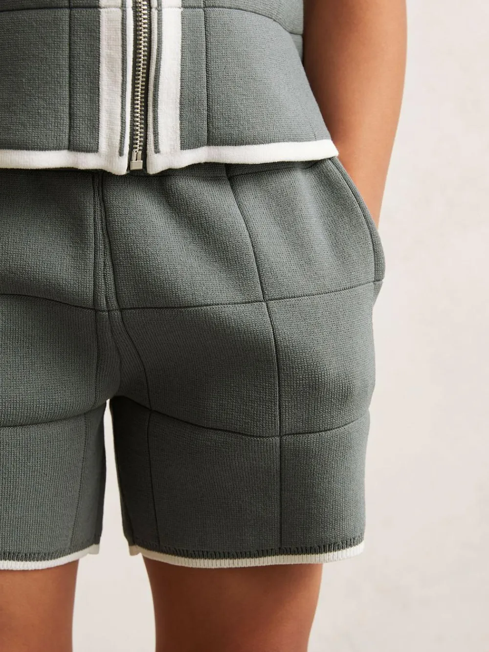 Reiss Barbor 3-9 yrs Tipped Knit Stitch-Detail Shorts^ Shorts