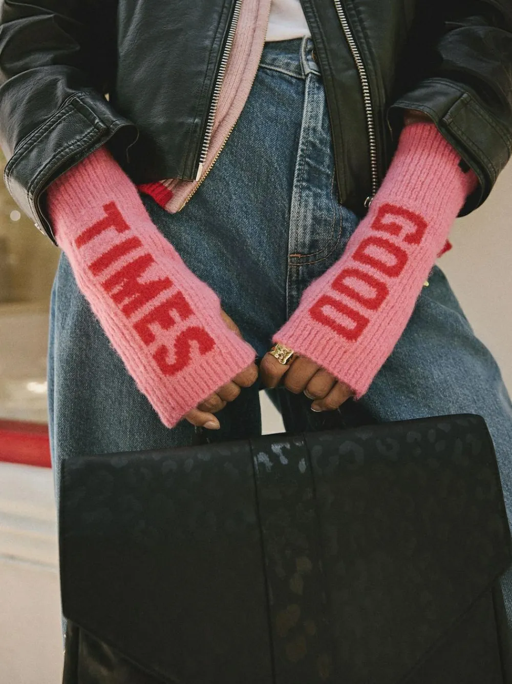 Online Rockett St George Handwarmers Pink Good Times