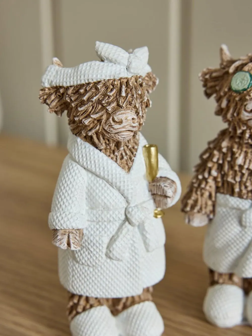 Next Set of 2 Natural Hamish Spa Ornaments