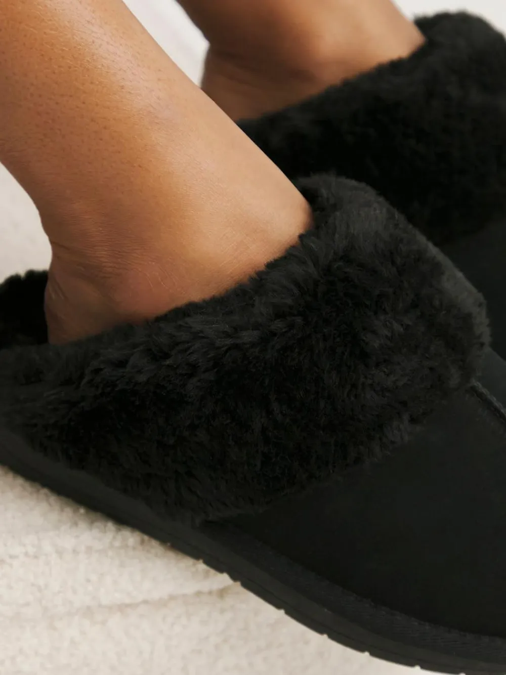 Clearance Simply Be Extra Wide Fit Faux Fur Lined Suede Mule Slippers Black