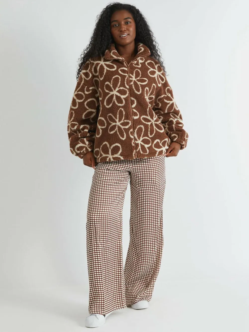 Skinnydip Brown Doodle Flower Borg Jacket in Brown^Women Hoodies & Sweatshirts