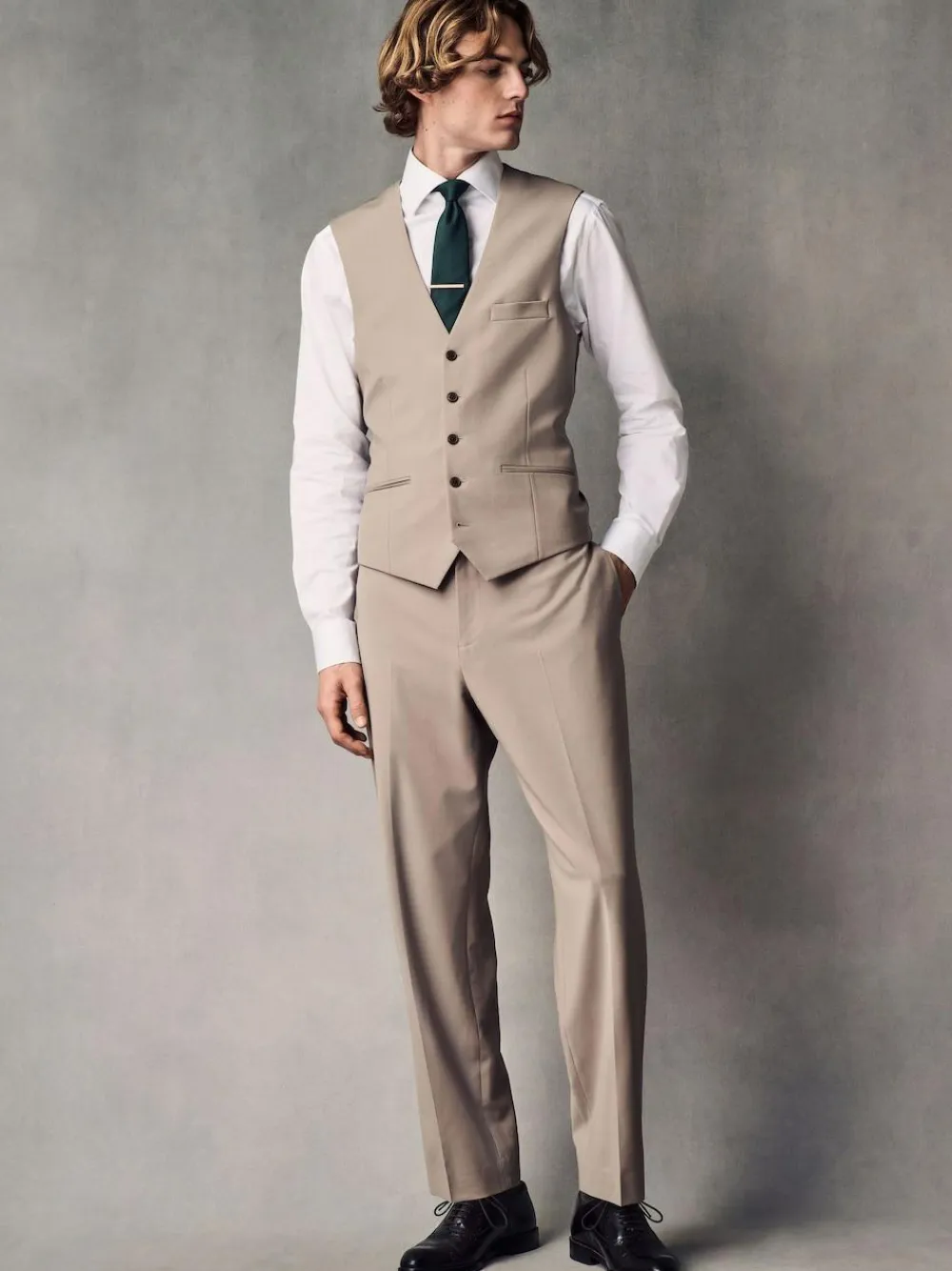 Next Regular Fit Wool Blend Motionflex Waistcoat^ Vests