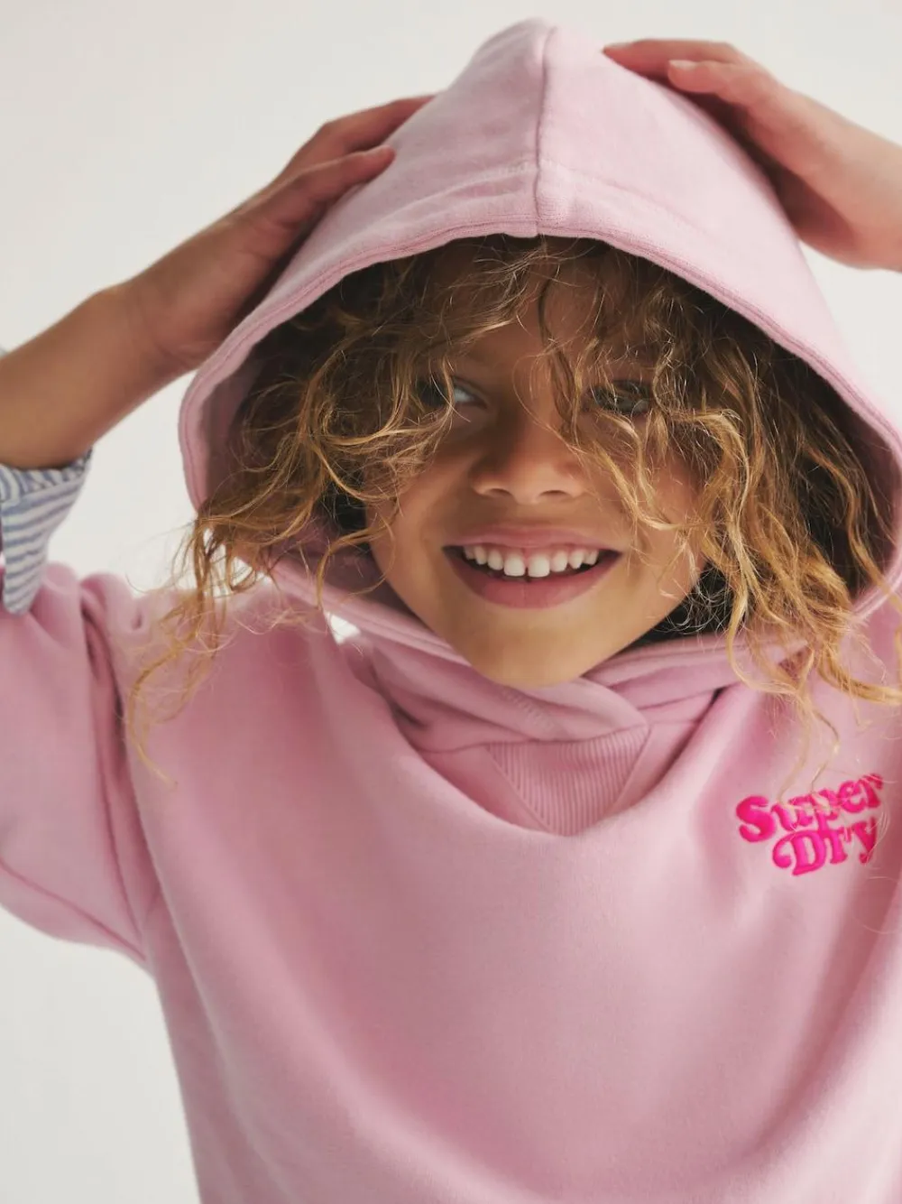 Outlet Superdry Essentials Hoodie Pink