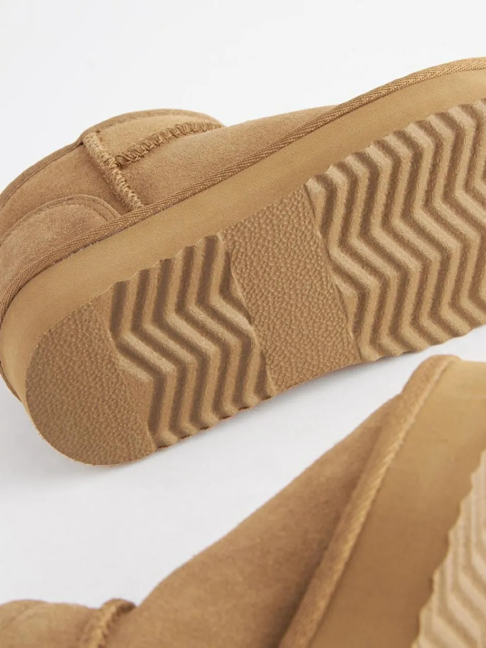 Outlet Next Wide Fit (G) Flatform Mini Warm Lined Water Repellent Suede Pull-On Boots Tan Brown