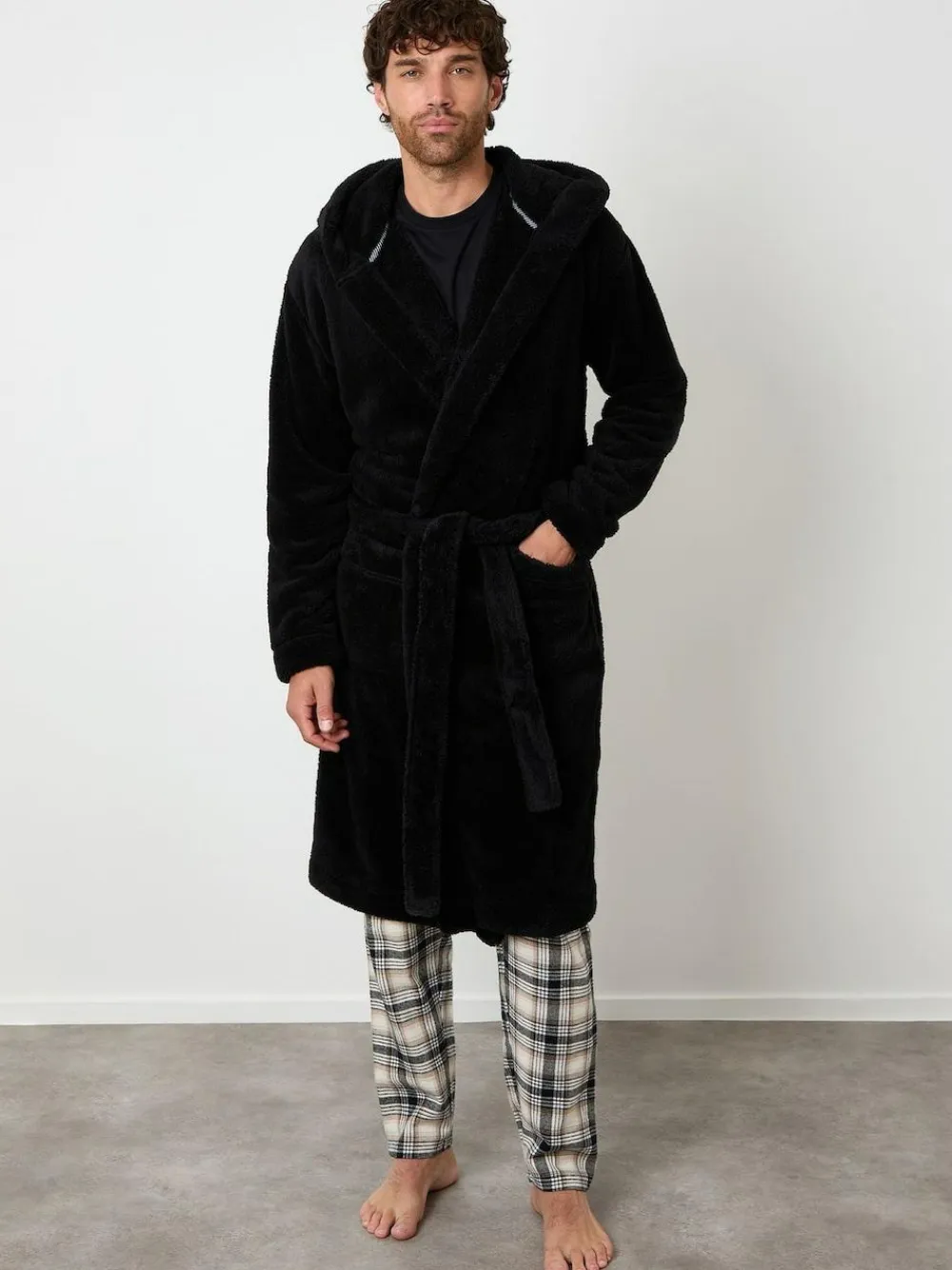 Threadbare Cosy Hooded Dressing Gown^ Bathrobe