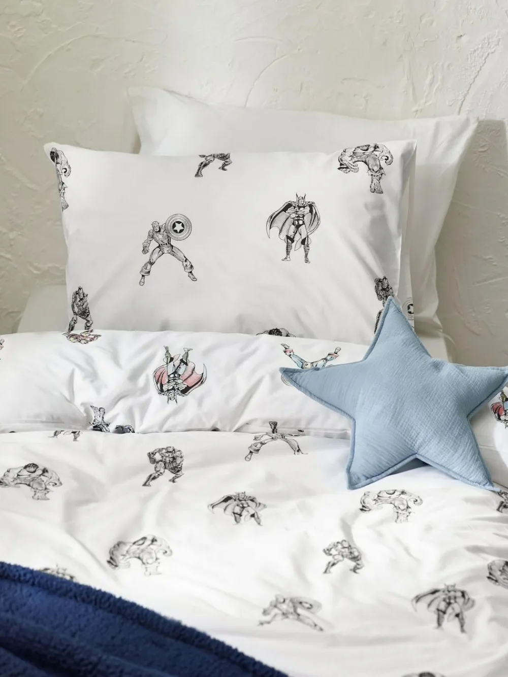 Next White Disney Marvel Avengers 100% Cotton Duvet Cover and Pillowcase Set