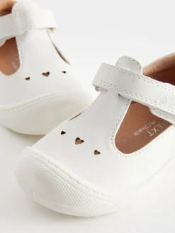 Next Standard Fit (F) Crawler T-Bar Shoes^ Shoes|First Shoes