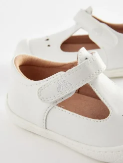 Next Standard Fit (F) Crawler T-Bar Shoes^ Shoes|First Shoes