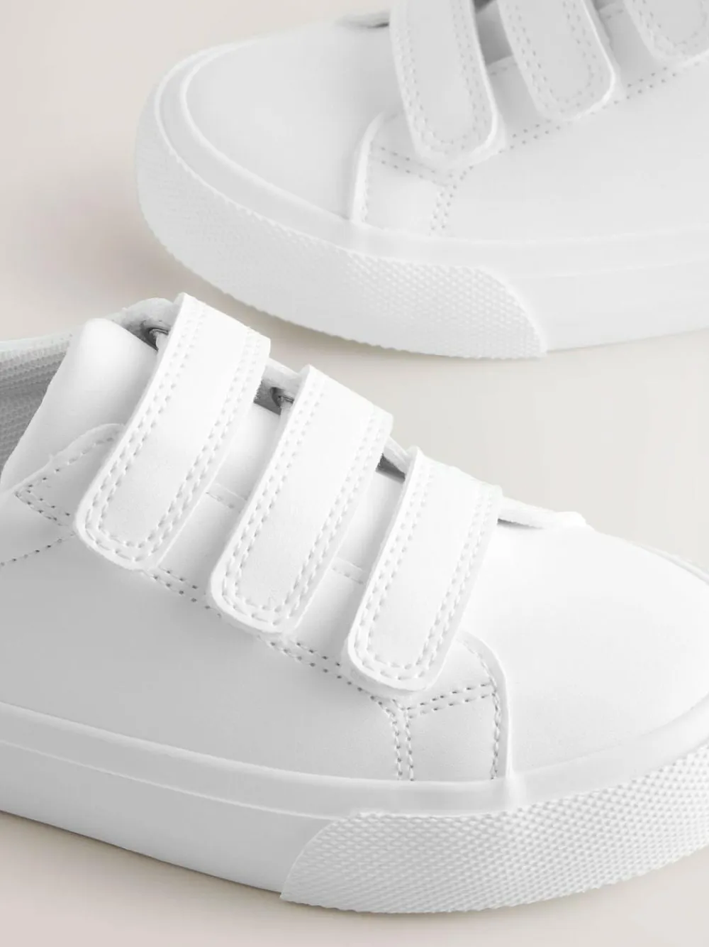 Next Standard Fit (F) Touch Fastening Smart Casual Trainers^BOY Sneakers|Sneakers